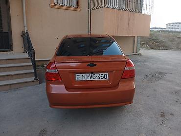 Chevrolet: Chevrolet Aveo sedan – narıncı rəng — 4