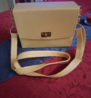 Koledžice: Defacto, M, Veštačka koža, Sa postavom — 13