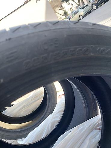bridgestone: İşlənmiş Şin Bridgestone 285 / 40 / R 20 — 5