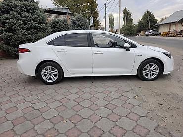 sprinter 2 2: Toyota Levin: 2021 г., 1.8 л, Вариатор, Гибрид, Седан — 4