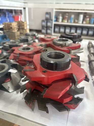 Digər biznes avadanlığı: Müxtəlif çeşidli bıçaqlar satışda✅ Netmak istehsalı Top — 5