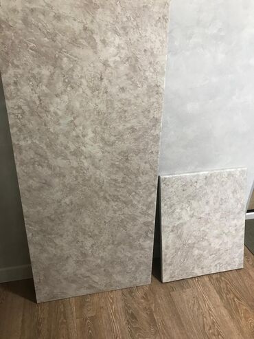 продам дсп бу: Столешница 2 куска 1-й - 2.2м х0.6м ; 2-й - 0.5мх0.6м толщина 3