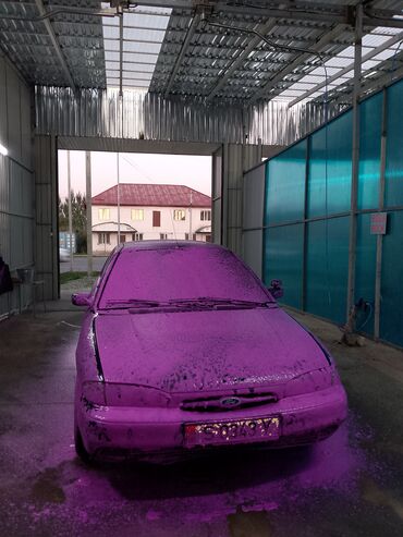 Ford: Ford Mondeo: 1996 г., 1.8 л, Механика, Бензиновая, Хэтчбэк — 10