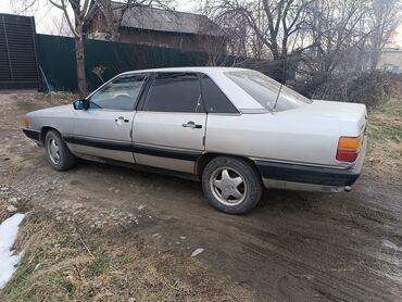 Audi: Audi 100: 1984 г., 1.8 л, Механика, Бензин, Седан