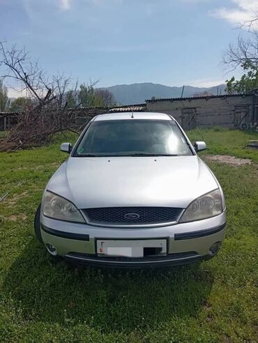 ипсум машина: Ford Mondeo: 2002 г., 2 л, Механика, Бензин, Седан