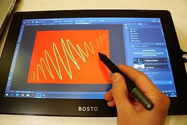Графические планшеты: Срочно Графический планшет BOSTO 16HD в хорошем состоянии. 7500с — 1