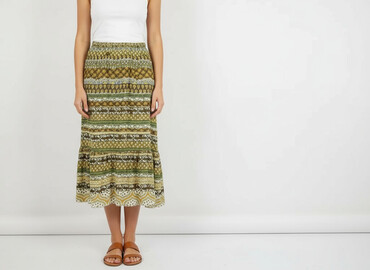 długie jesienne spódnice: Women`s skirt, size S