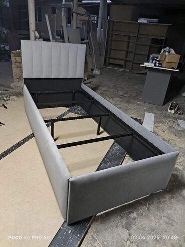 Односпальные кровати: Односпальная кровать, Новый, С матрасом, длина - 2 см — 11