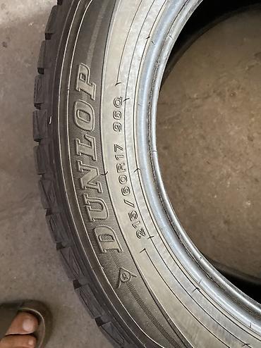 60: Шины 215 / 60 / R 17, Зима, Б/у, Пара, Легковые, Япония, DUNLOP — 2