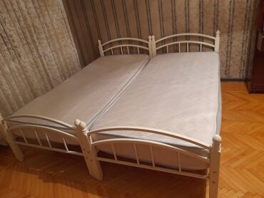 Кровати: Б/у, Односпальная кровать, Без подьемного механизма, С матрасом, Без выдвижных ящиков