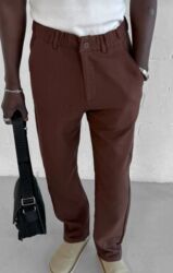 Köynəklər: Təzədir, M ölçüdür. hədiyyə verilib ölçü uyğun deyil. parça materialı