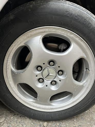 mercedes sekilleri: Mercedes-Benz orijinal yüngül lehimli disk dəsti - Modell — 1