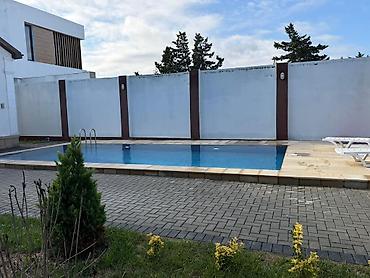 Həyət evləri və villalar: 200 kv. m, 3 otaqlı — 8