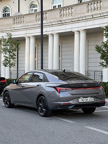kor zona: Hyundai Elantra: 2 l | 2022 il Sedan — 6