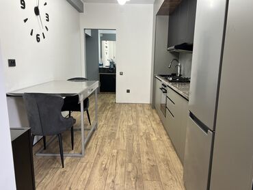 Продажа квартир: 2 комнаты, 72 м², Элитка, 2 этаж, Евроремонт