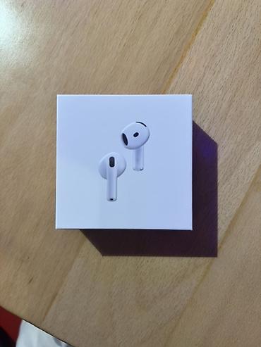 Apple AirPods 5 (Wireless Charging Case) Məhsul təsviri: - Model