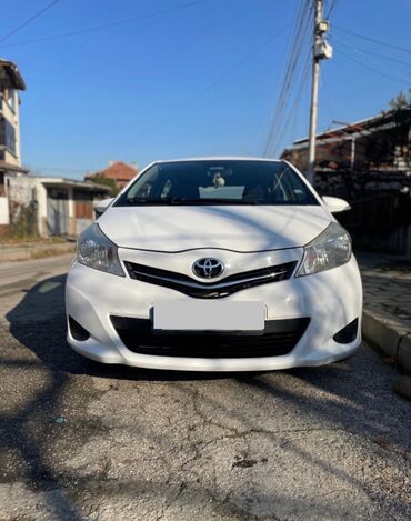 Toyota: Toyota Yaris: 1.4 l | 2014 year Hatchback