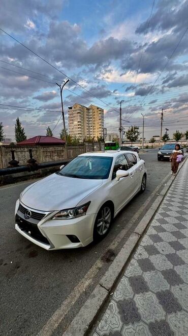 Lexus: Lexus CT: 2014 г., 1.8 л, Типтроник, Гибрид, Хэтчбэк