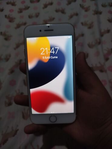 irsad telecom iphone 8 plus qiymeti: IPhone 7, Qızılı, Barmaq izi