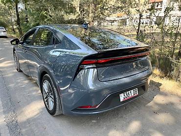 бампер спейс стар: Toyota Prius: 2023 г., 2 л, Вариатор, Гибрид, Хэтчбэк — 2