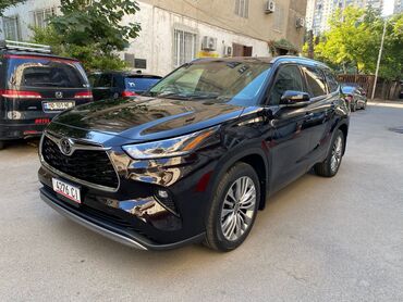 мотор на степвагон: Toyota Highlander: 2022 г., 3.5 л, Автомат, Бензин, Внедорожник