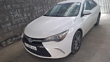 кич ка 5: Toyota Camry: 2015 г., 2.5 л, Автомат, Бензин — 6