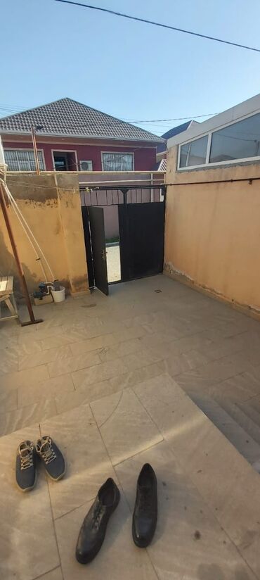 xırdalanda kiraye evler: 65 kv. m, 2 otaqlı