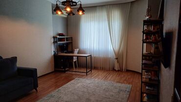 Новостройка: 2 комнаты, Новостройка, м. Хатаи, 76 м²