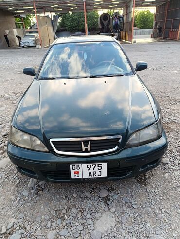Honda: Honda Accord: 1999 г., 1.8 л, Механика, Бензин, Седан