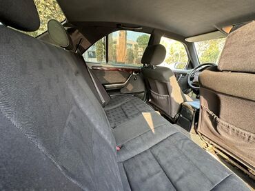 Mercedes-Benz: Mercedes-Benz C-Class: 2.2 l | 1996 il Sedan — 14