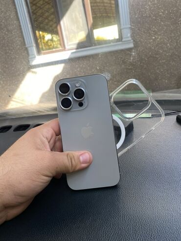 xr новый: IPhone 16 Pro, Б/у, 128 ГБ, Natural Titanium, Чехол, 100 %
