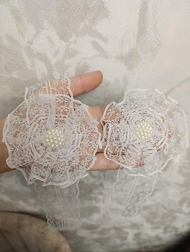 Toy paltarları və aksesuarları: El bagi;Gelinler ucun el bagi sifarisle hazirlanir.Sifarisler en az — 2