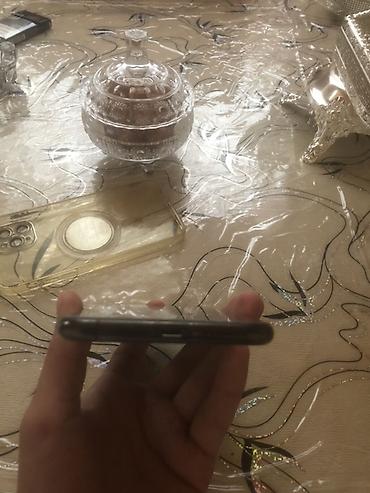 kompyuter hisseleri: IPhone 11, 64 GB, Qara, Face ID — 4