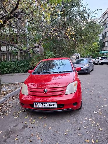 ravon r4: Toyota Ist: 2002 г., 1.3 л, Автомат, Бензин, Хэтчбэк — 2