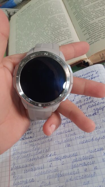 электронные часы наручные цена: Honor watch gs pro-694 модель: kan-b19 Заряд держит до 14 дней, можно
