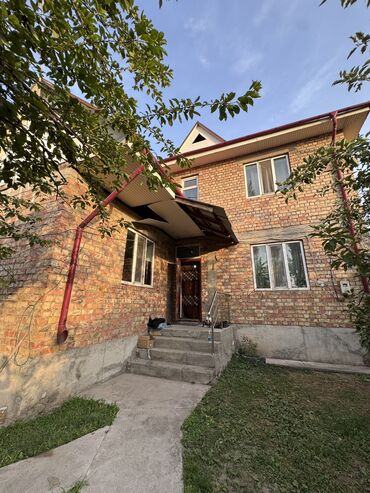 продаю дом рабочий: Дом, 110 м², 6 комнат, Риэлтор, Косметический ремонт