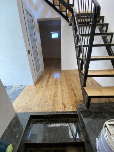 Həyət evləri və villaların satışı: İki mərtəbəli fərdi ev - Plan: 2 mərtəbə, daxildə metal karkaslı — 20