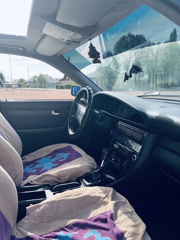 Audi: Audi : 1992 г., 2.3 л, Механика, Бензин, Седан — 13