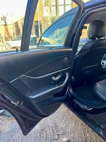 Mercedes-Benz: Mercedes-Benz E-Class: 2017 г., 2 л, Автомат, Бензин, Универсал — 10