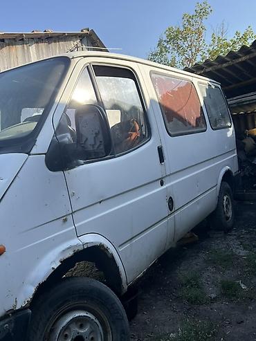 агро трек: Ford Transit: 1994 г., Механика — 2