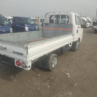 аванта 2: Hyundai Porter: 2018 г., 2.5 л, Автомат, Дизель, Пикап