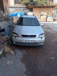 Avtomobil üçün soyuducular: Tecili satılır il2000 2 mator avtomat karopqa benzin hec bir problemi