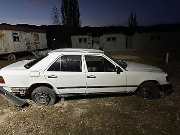 Mercedes-Benz W124: 1986 г., 2.3 л, Механика, Бензин, Седан