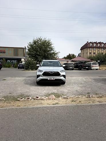 lexus rx 450h 2020: Toyota Highlander: 2021 г., 2.5 л, Автомат, Гибрид, Кроссовер — 1