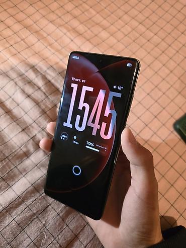 lcd tv: OnePlus 12, Б/у, 512 ГБ, цвет - Зеленый, 2 SIM — 3
