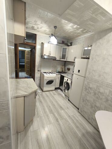 Mənzil alıram: Mənzildə mətbəx və dəhliz komplekti - Mətbəx mebeli: yuxarı-aşağı — 5