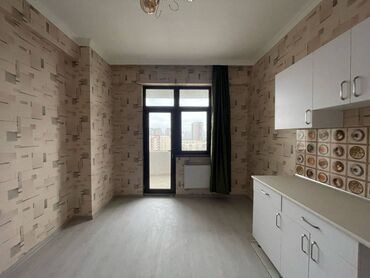 продажа трехкомнатных квартир: 1 комната, Новостройка, м. Хатаи, 52 м²