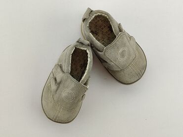 Buciki niemowlęce: Buciki niemowlęce, 19, stan - Dobry