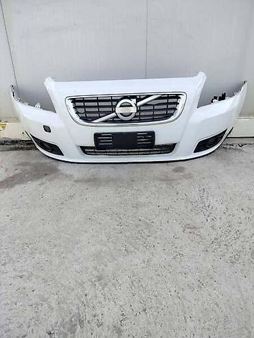 Auto-delovi: PREDNJI BRANIK ZA VOLVO V50 OD 2003. DO 2012. GOD. | Prednji branik — 1