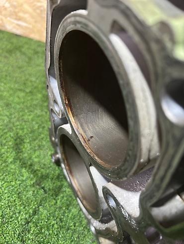 bp: Блок двигателя Subaru legacy BP EJ20 R 2.0 2005 (б/у) — 2